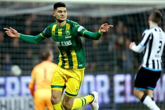 卫报评选24年百大巨星11到100位排名 梅西27C罗42