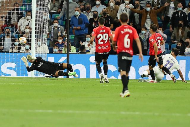 巴萨魔鬼主场难求一败 或2-1国米笑傲矛盾之争