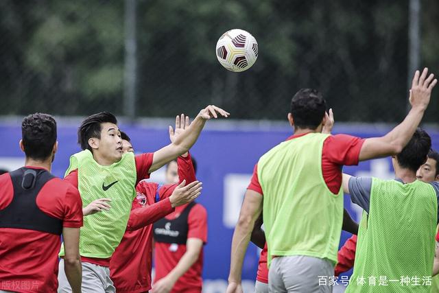 波尔津吉斯自曝接受脚踝手术 最快12月份复出